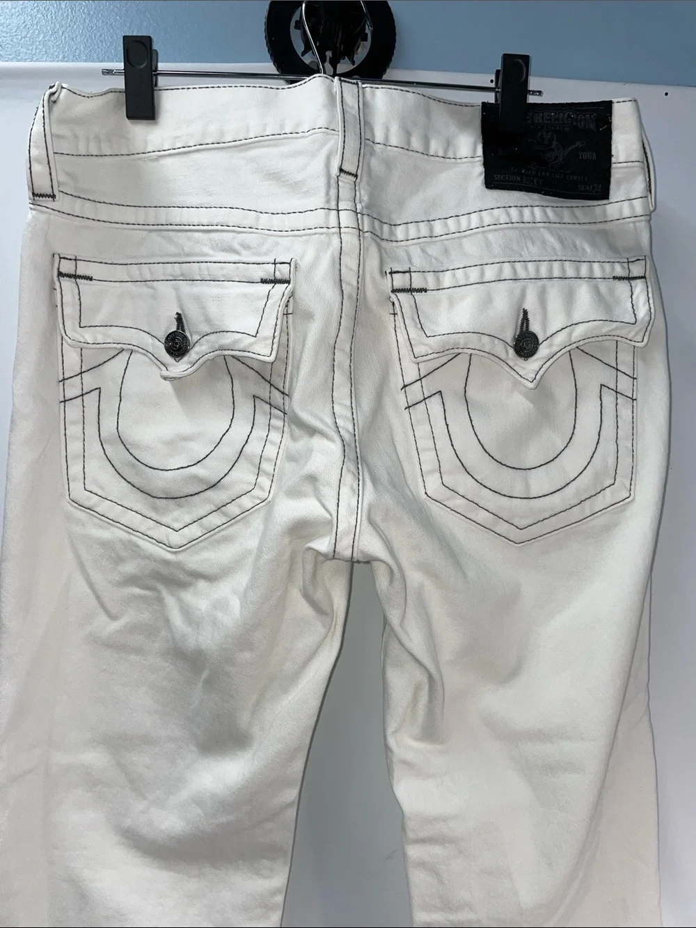 TRUE RELIGION WHITE JEANS FTL-05-167